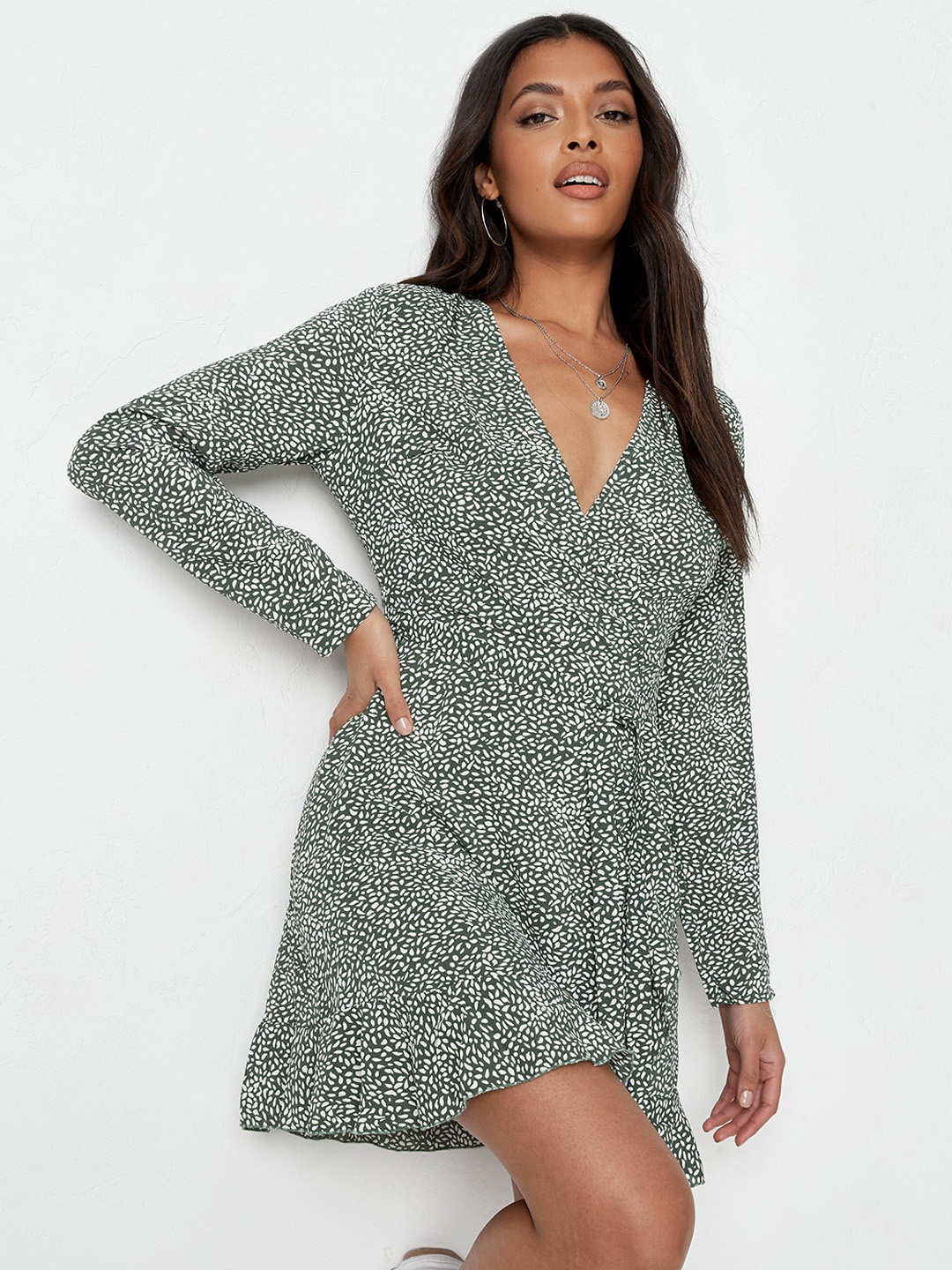 

Missguided Green & White Floral A-Line Dress
