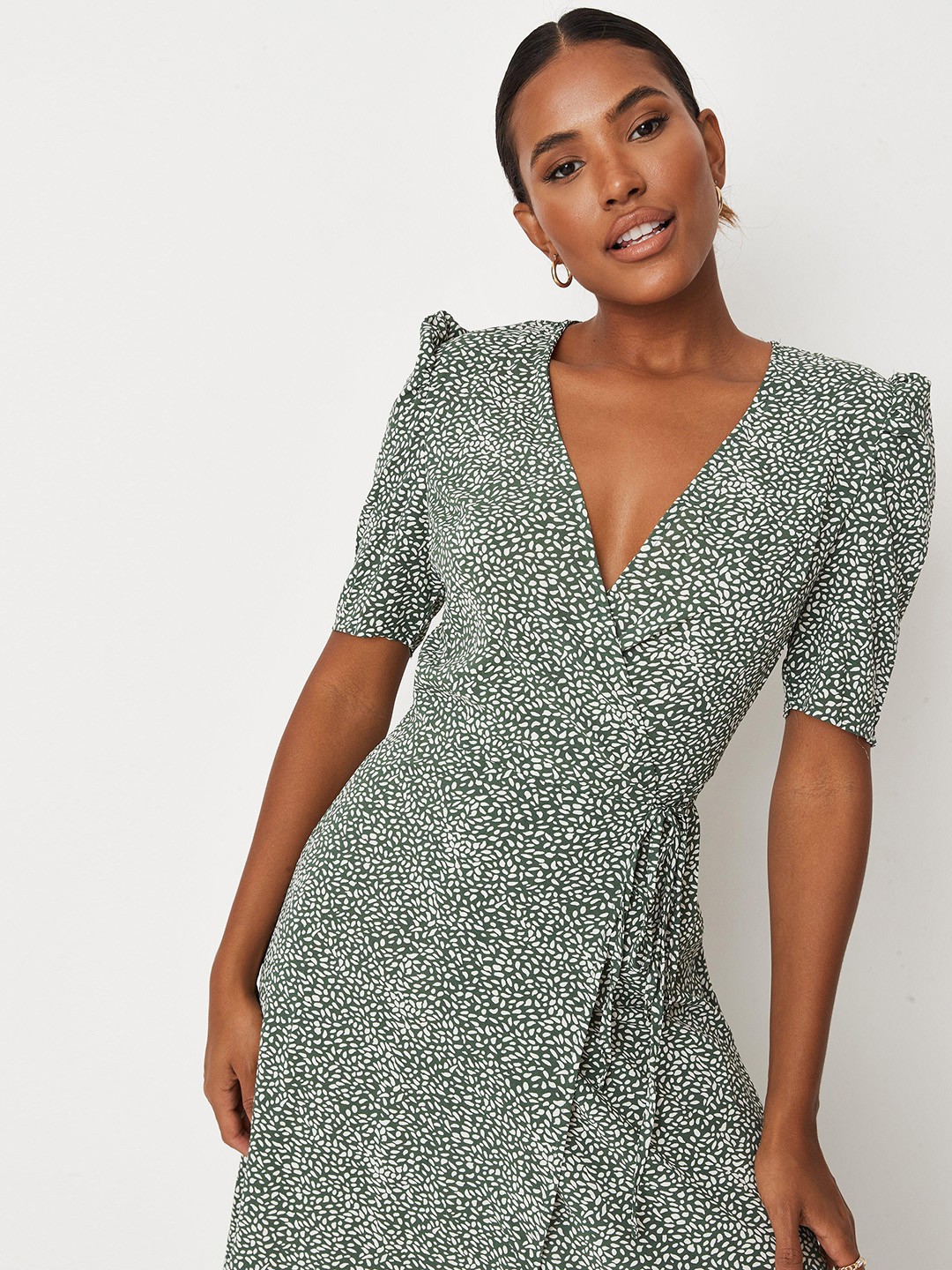 

Missguided Green & White Geometric Printed Midi Wrap Dress