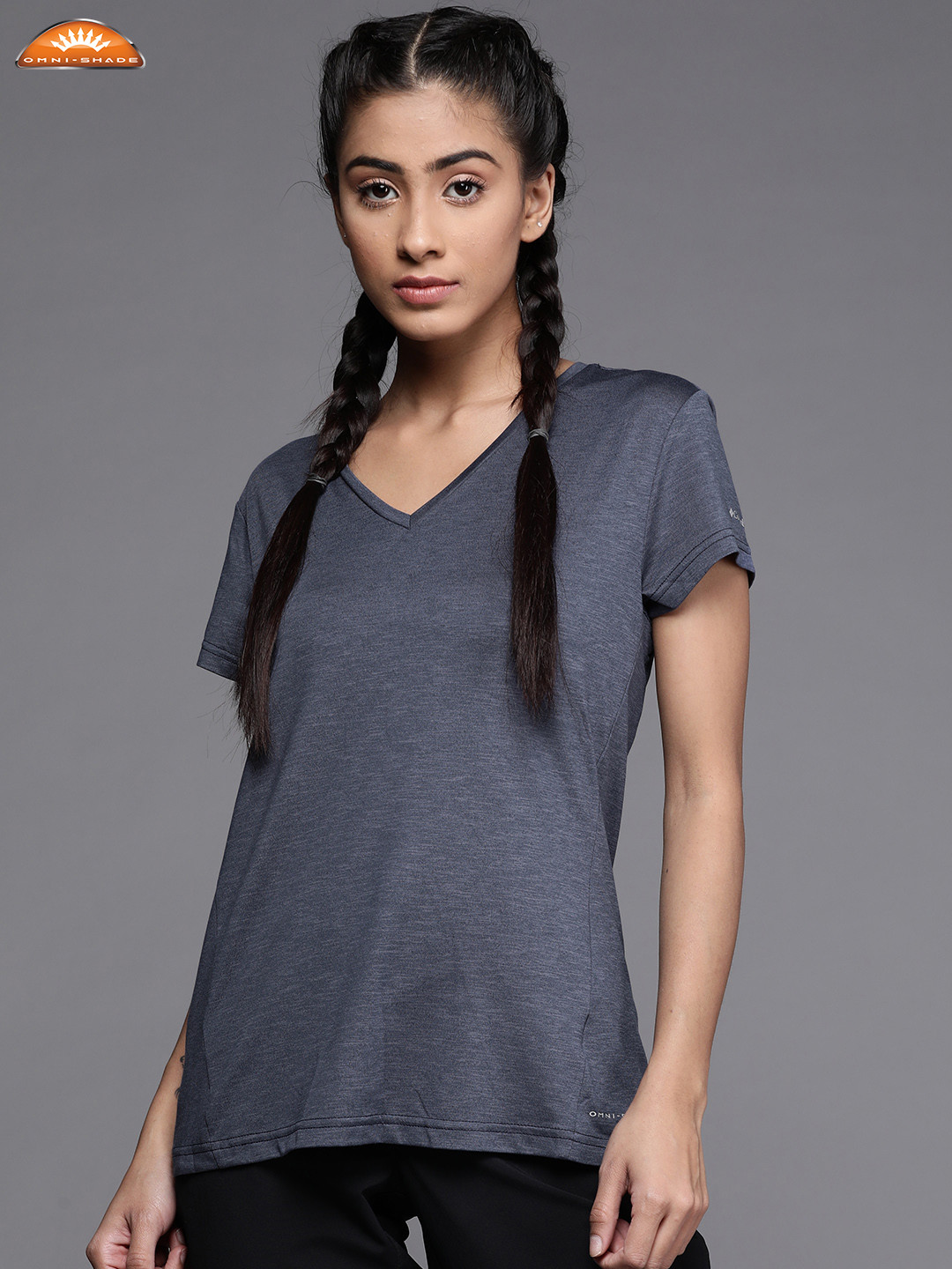 

Columbia Women Blue Omni Shade Bryce V-Neck Hiking T-shirt