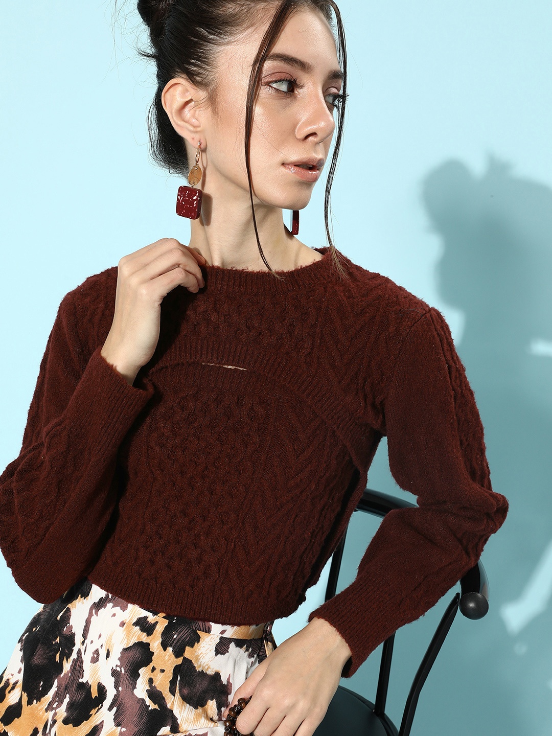

STREET 9 Women Burgundy Acrylic Crop Pullover