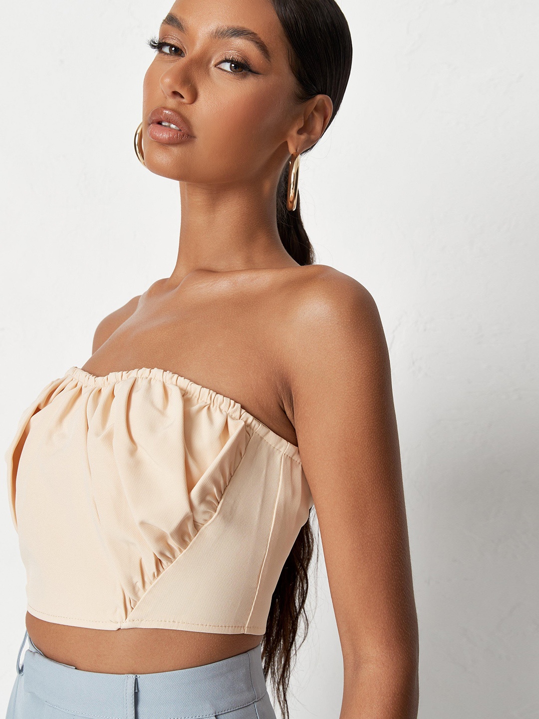 

Missguided Cream-Coloured Fitted Crop Top