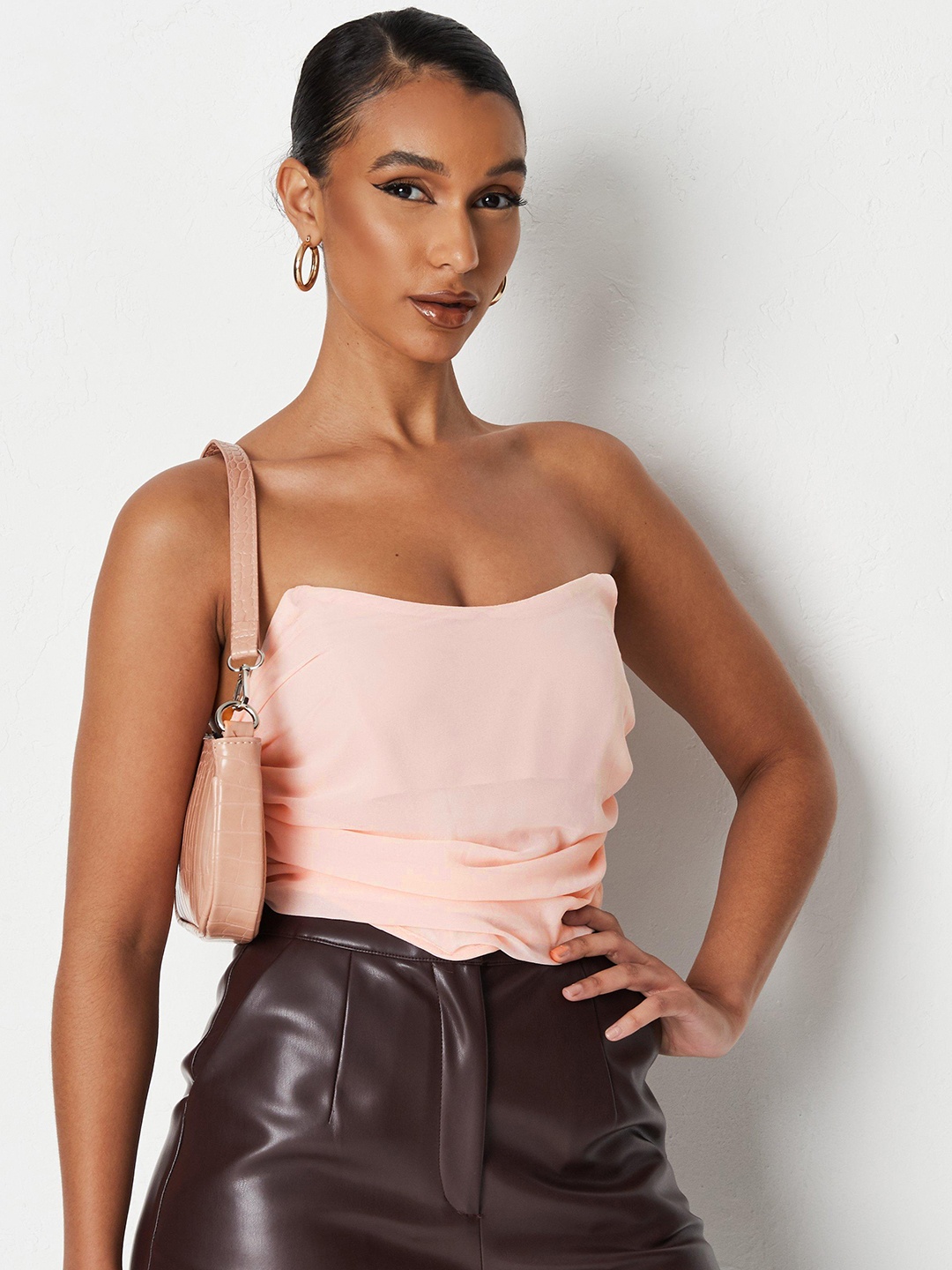 

Missguided Pink Solid Tube Crop Top