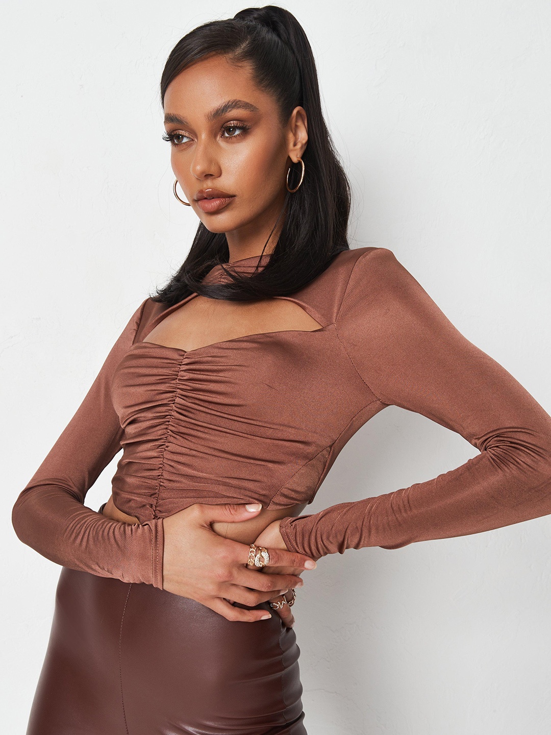

Missguided Brown Fitted Crop Top