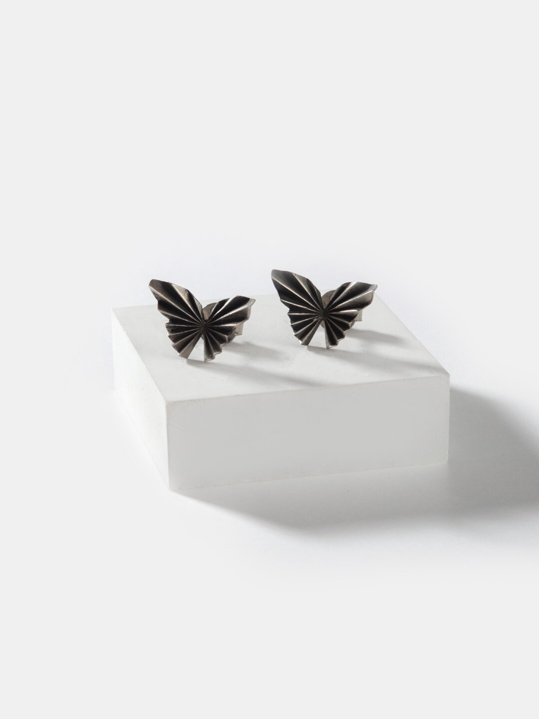 

SHAYA Silver-Toned Contemporary Chasing My Greatest Adventures Studs Earrings