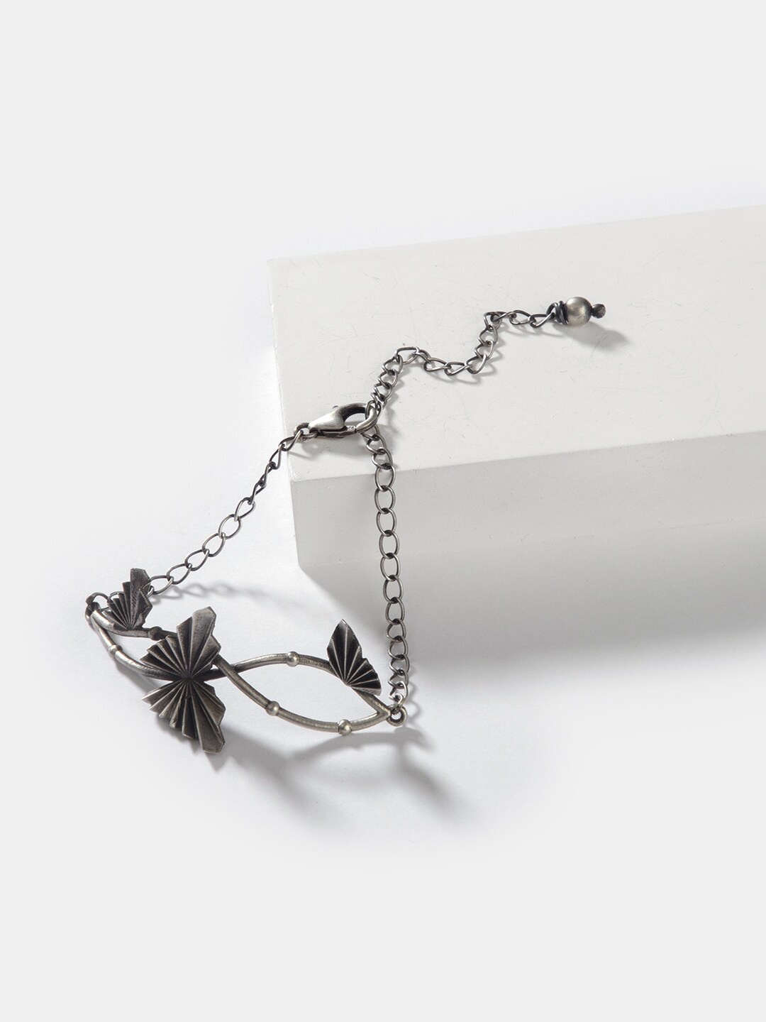 

SHAYA Women Silver-Toned & Black Silver Cuff Bracelet