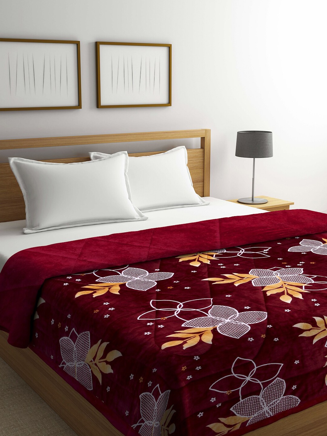 

KLOTTHE Maroon & White Floral Heavy Winter Fur Double Bed Quilt