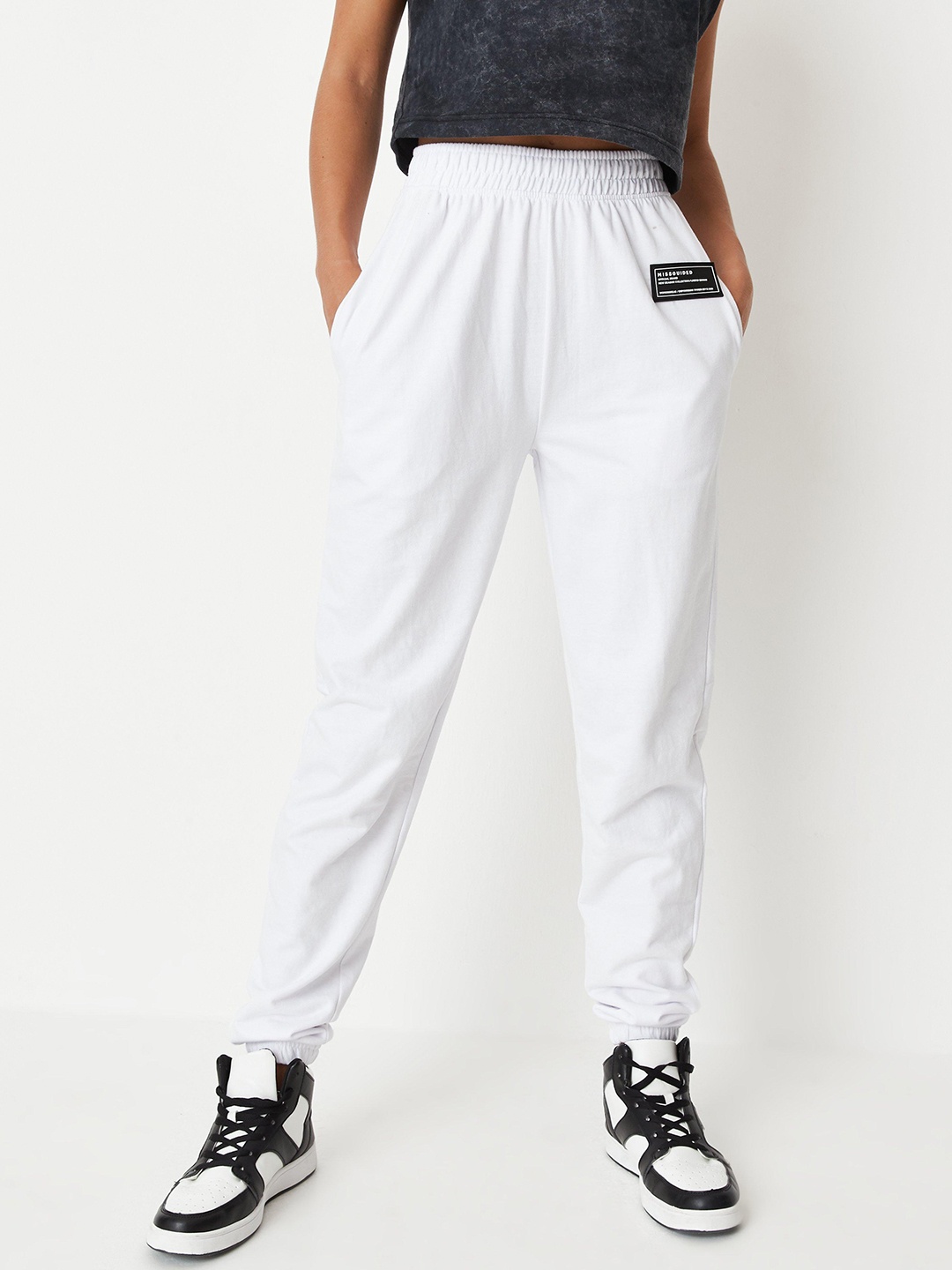 

Missguided Women White Solid Joggers