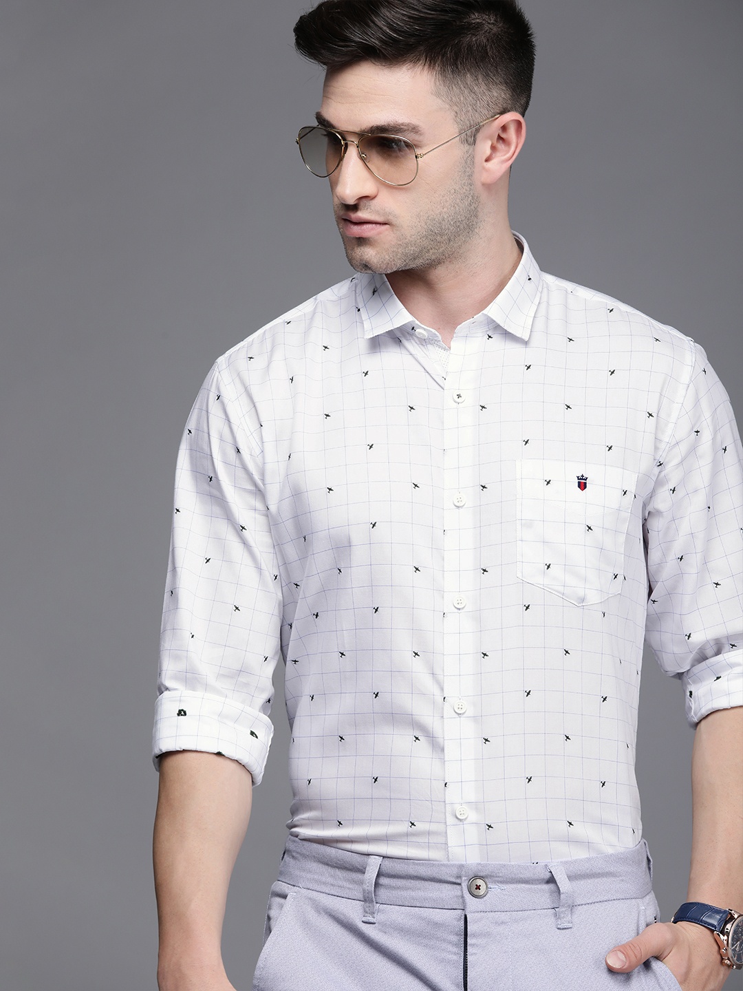 

Louis Philippe Sport Men White & Blue Slim Fit Checked Semiformal Shirt