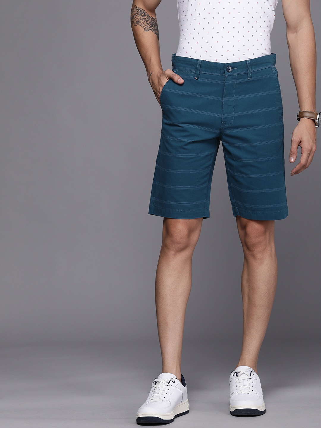 

Louis Philippe Sport Men Blue Striped Slim Fit Regular Shorts
