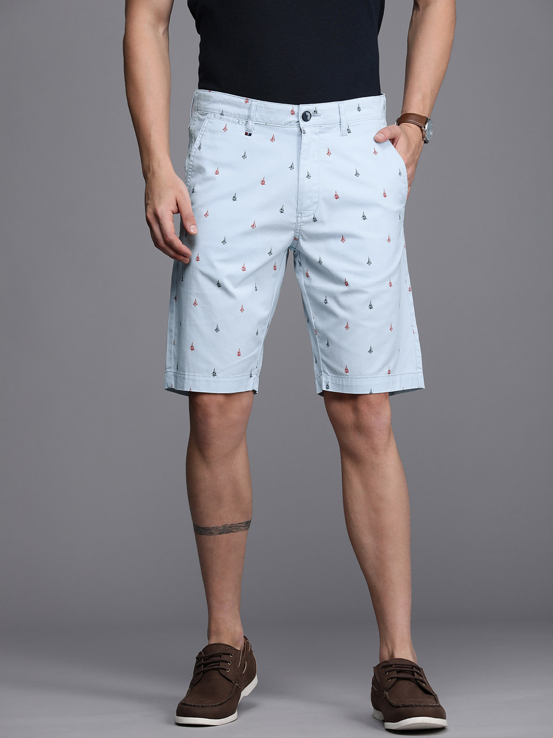 

Louis Philippe Sport Men Blue & Red Conversational Printed Slim Fit Shorts