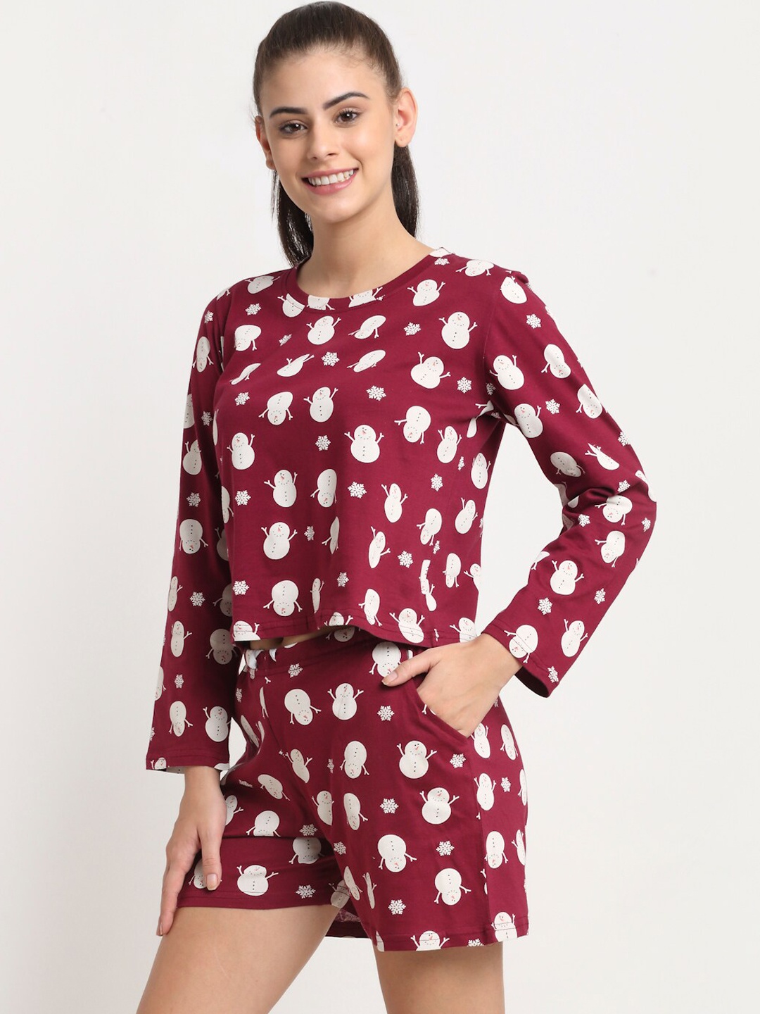 

Kanvin Women Red & White Printed Pure Cotton Night suit