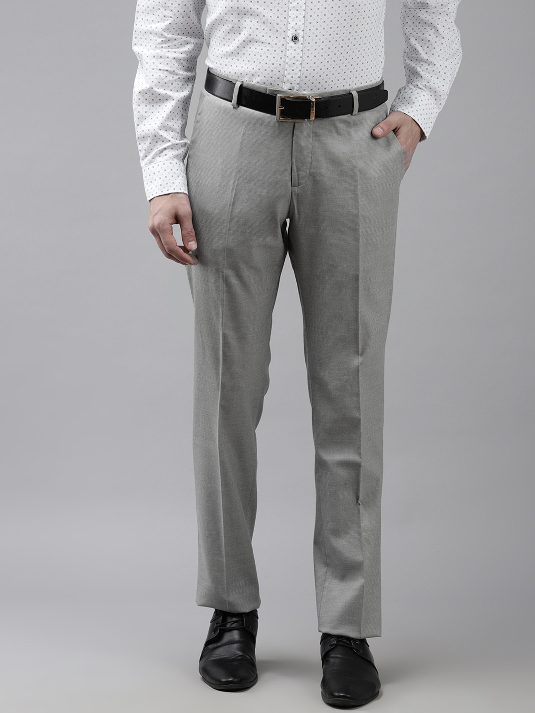 

Arrow Men Grey Solid Tailored Fit Trousers