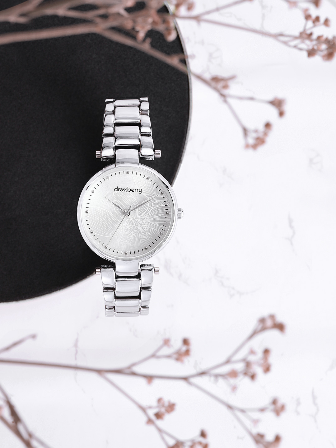 

DressBerry Women Silver-Toned Printed Dial & Bracelet Style Straps Analogue Watch AW21-5D