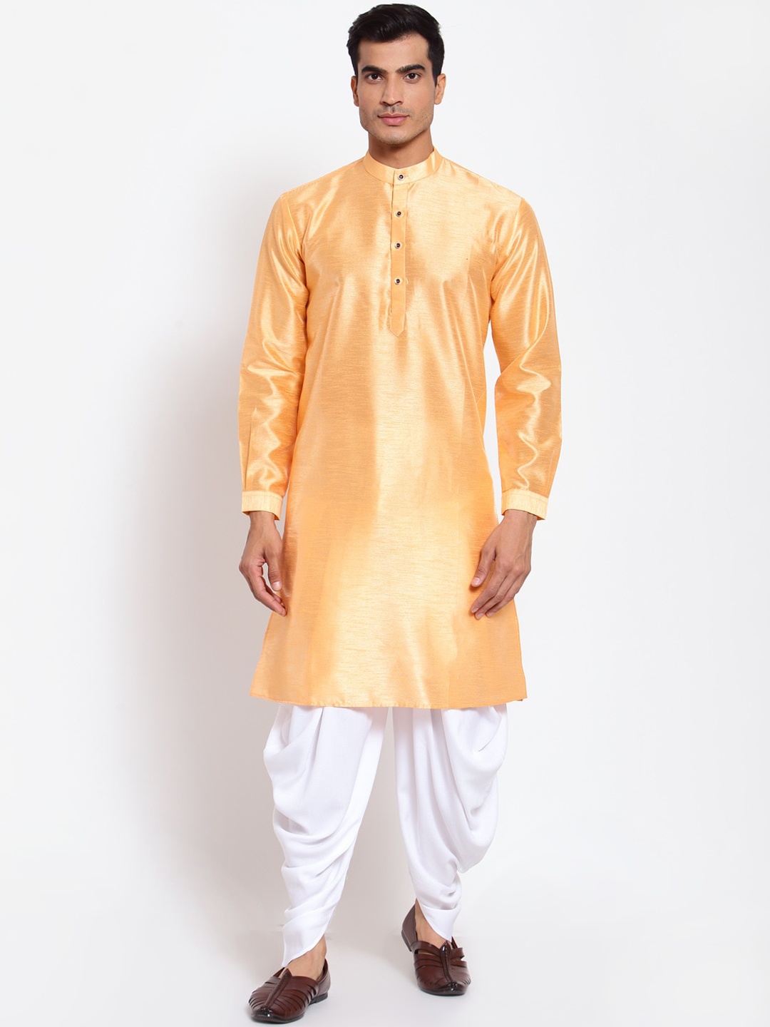 

MAXENCE Men Beige Silk Thread Work Kurta