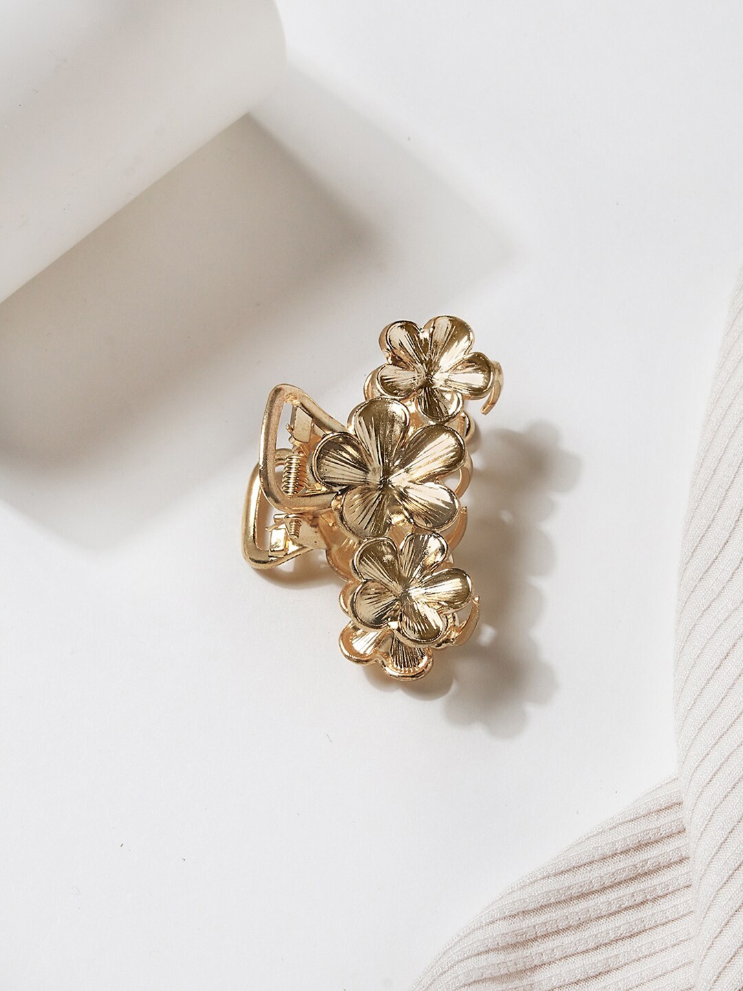 

ToniQ Women Gold-Toned Claw Clip
