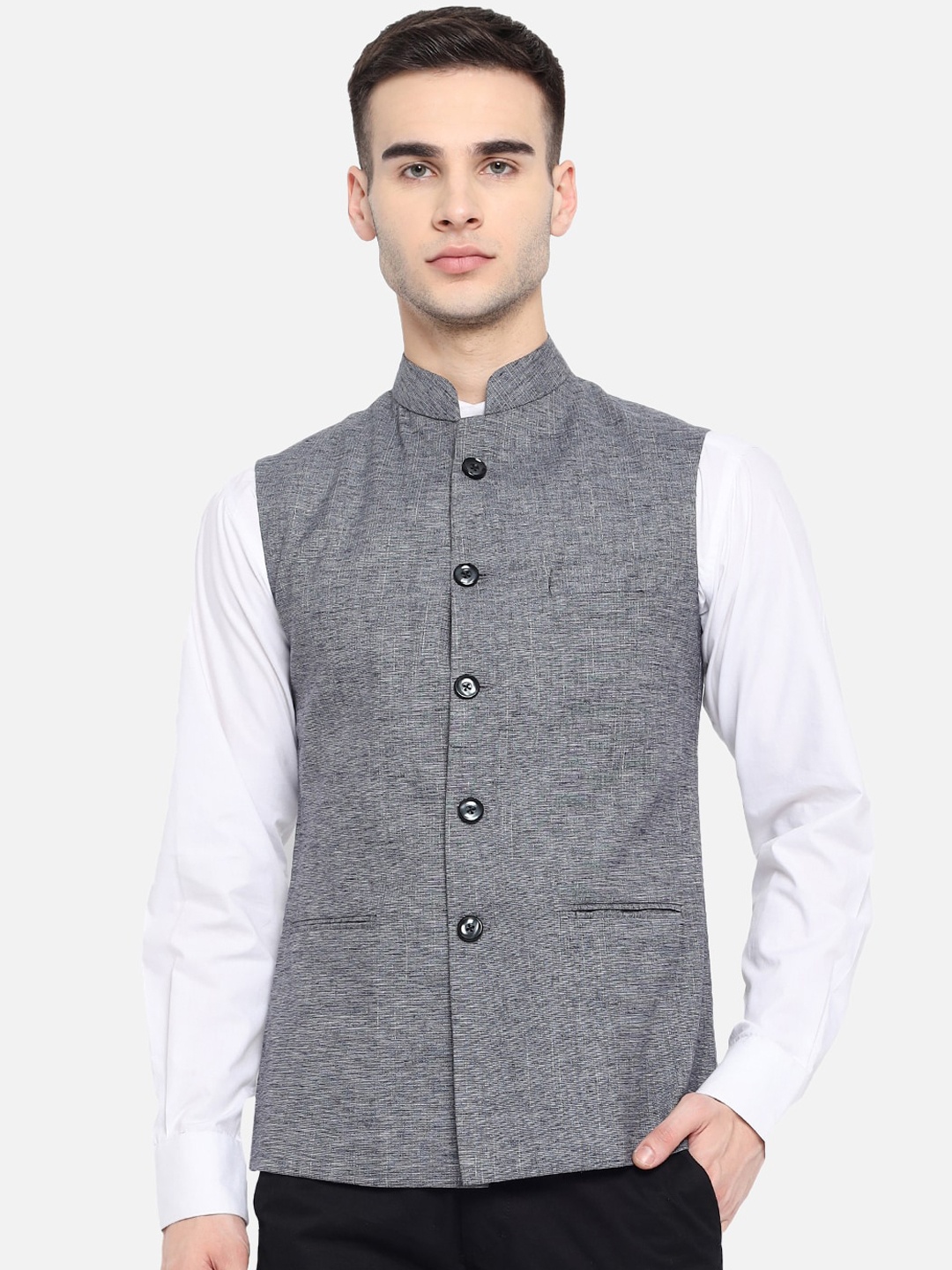 

Vastraa Fusion Men Grey Solid Woven Nehru Jacket