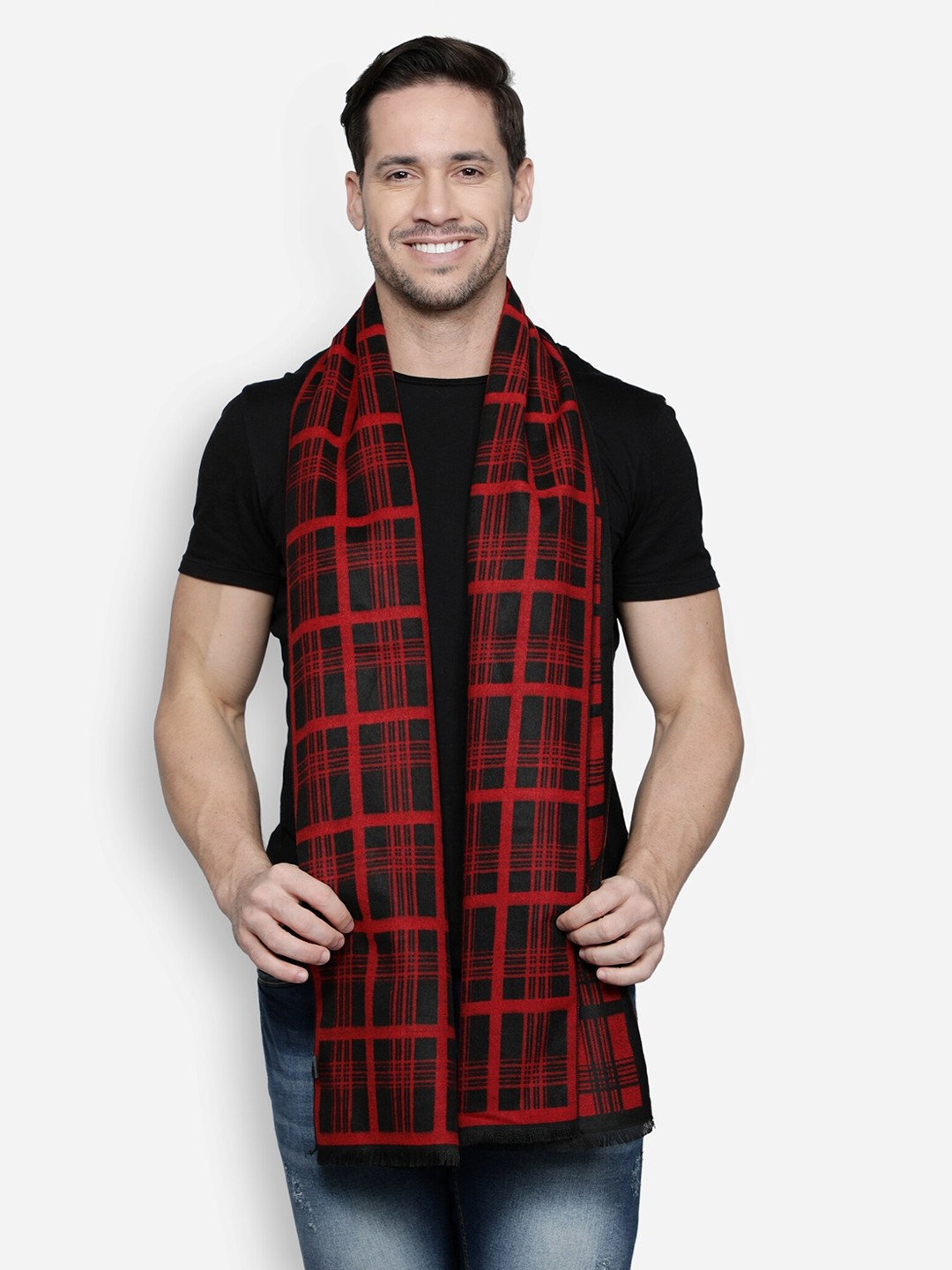 

Alvaro Castagnino Men Black & Red Checked Muffler