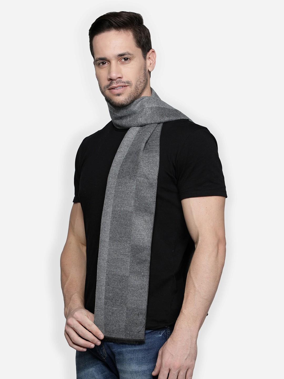 

Alvaro Castagnino Men Grey Checked Muffler