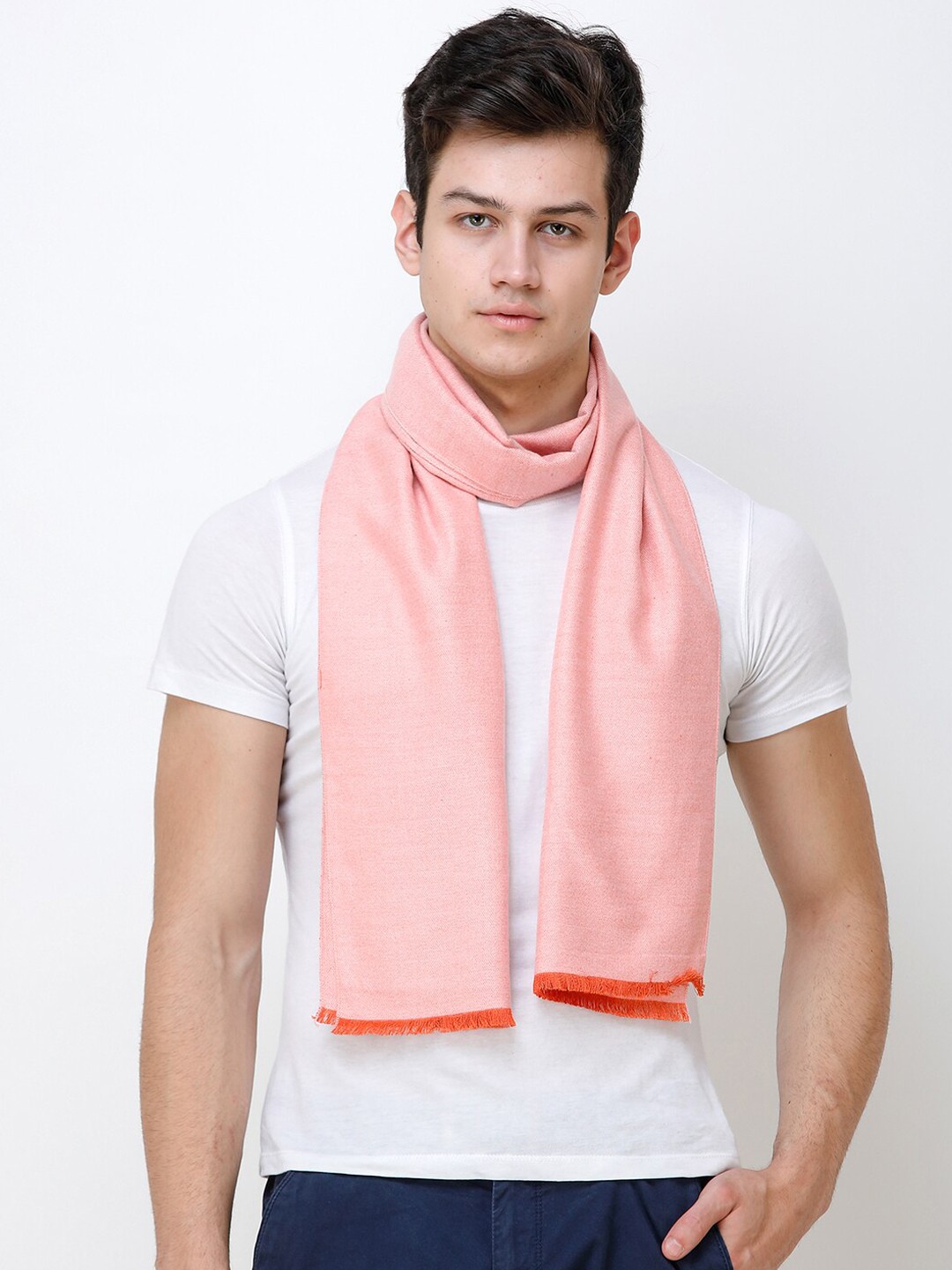 

Alvaro Castagnino Men Pink Solid Muffler