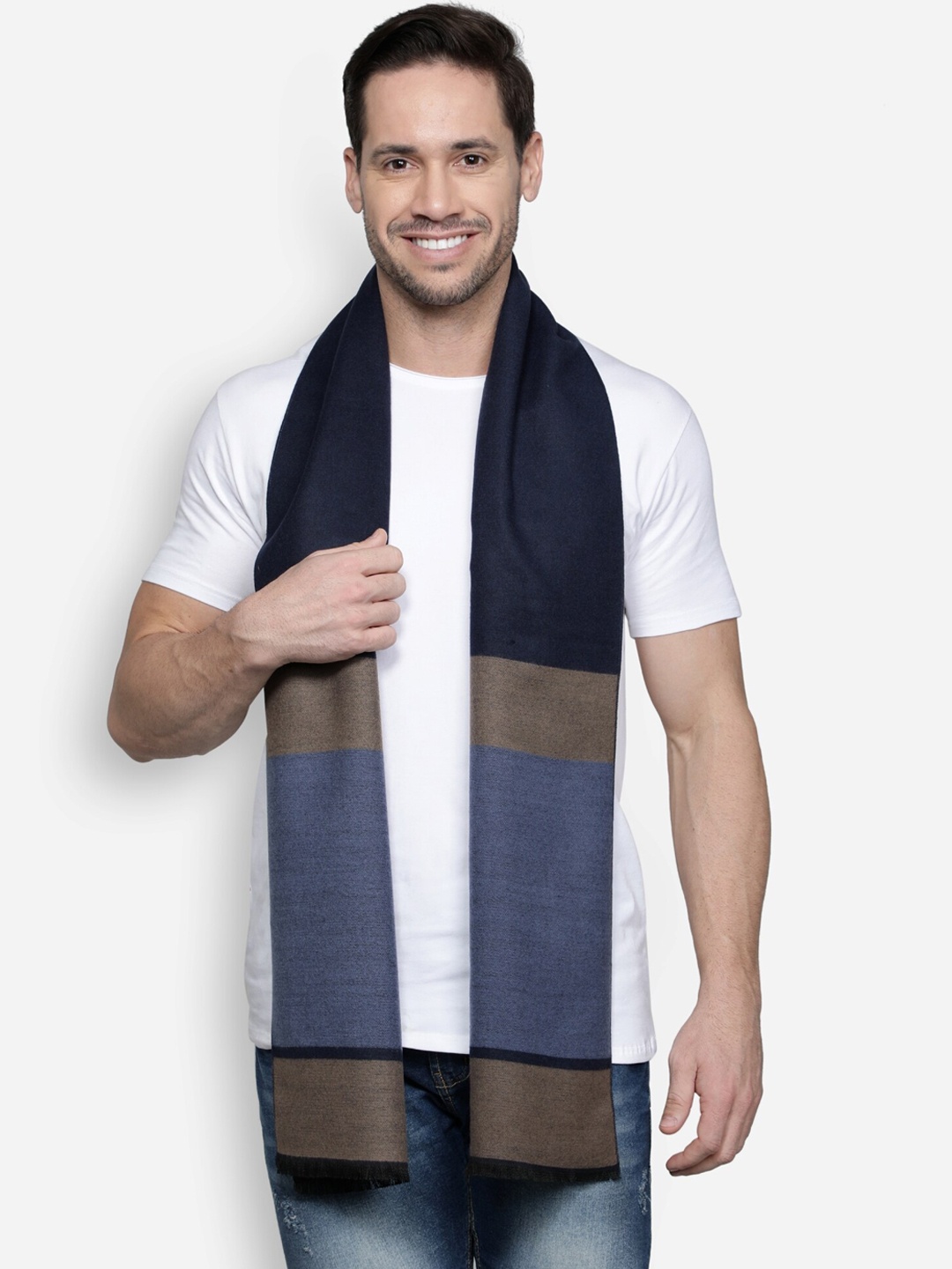 

Alvaro Castagnino Men Blue & Brown Colourblocked Muffler
