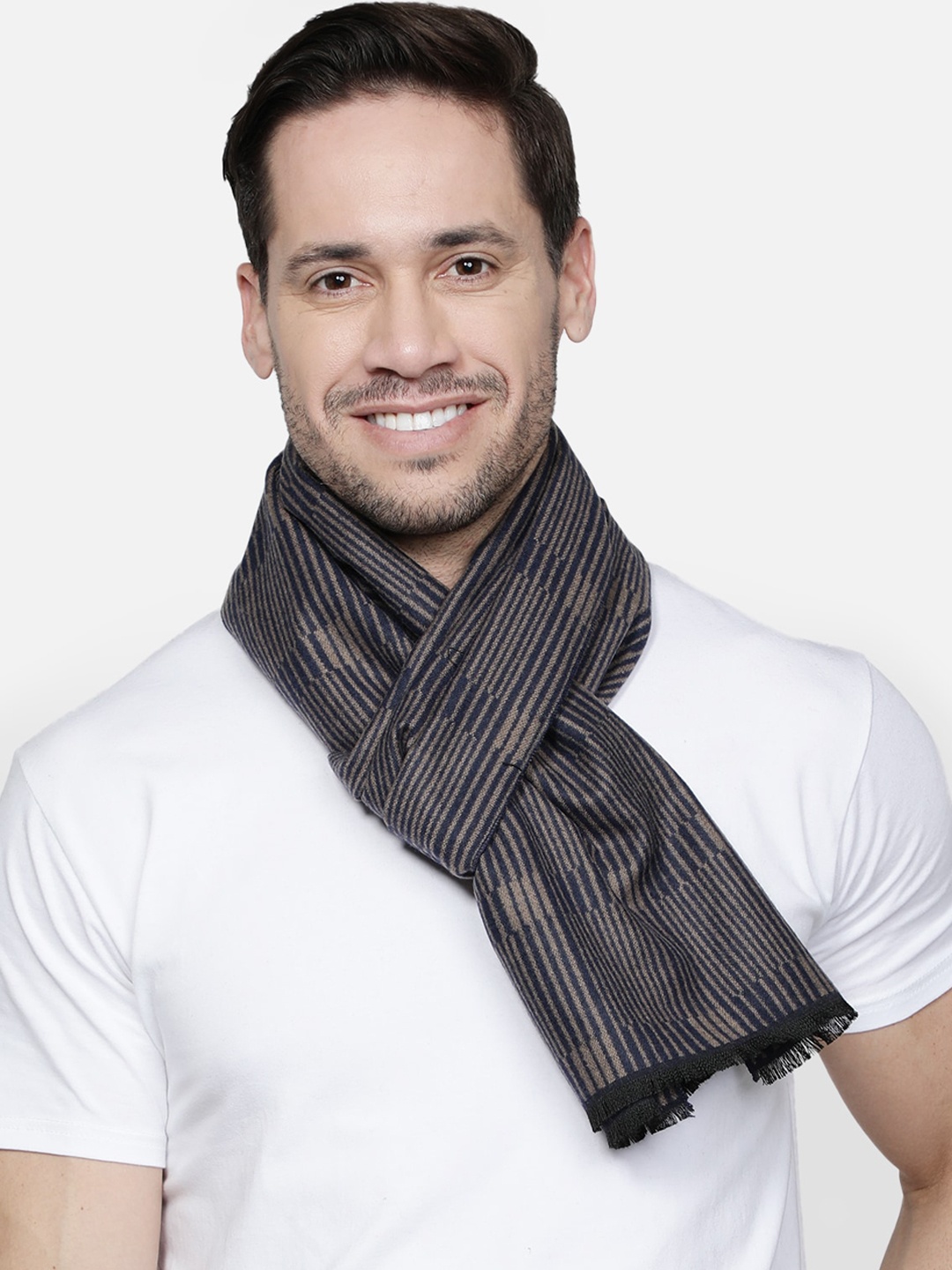 

Alvaro Castagnino Men Brown & Blue Striped Muffler