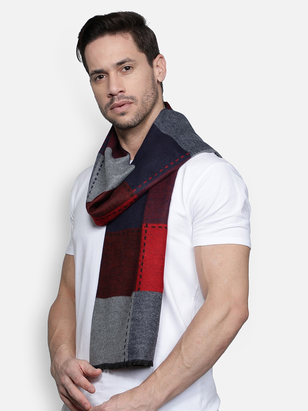 

Alvaro Castagnino Men Grey & Maroon Checked Muffler