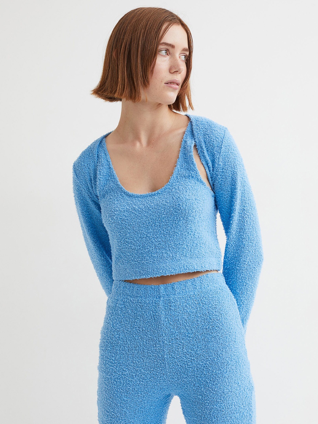 

H&M Women Blue Fluffy Crop Top