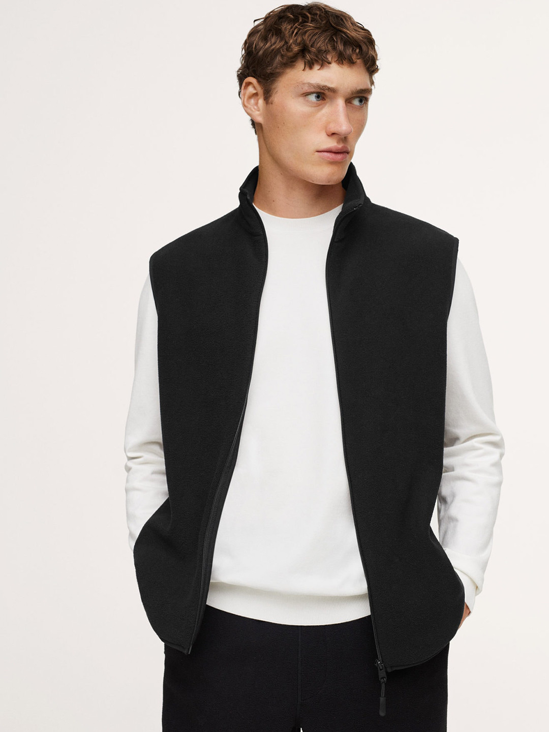

MANGO MAN Men Black Solid Tailored Jacket