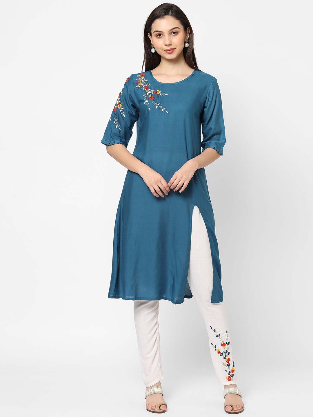 

RedRound Women Blue Thread Work Kurta with Trousers