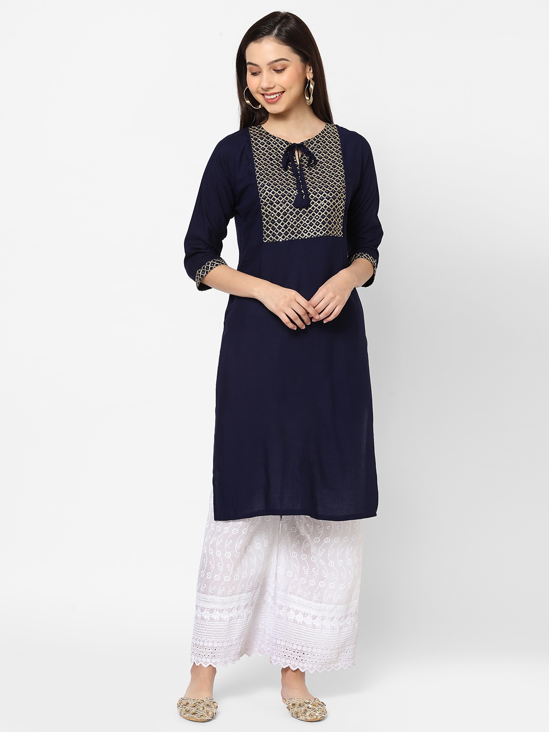 

RedRound Women Navy Blue & Gold-Toned Ethnic Motifs Yoke Design Thread Work Kurta