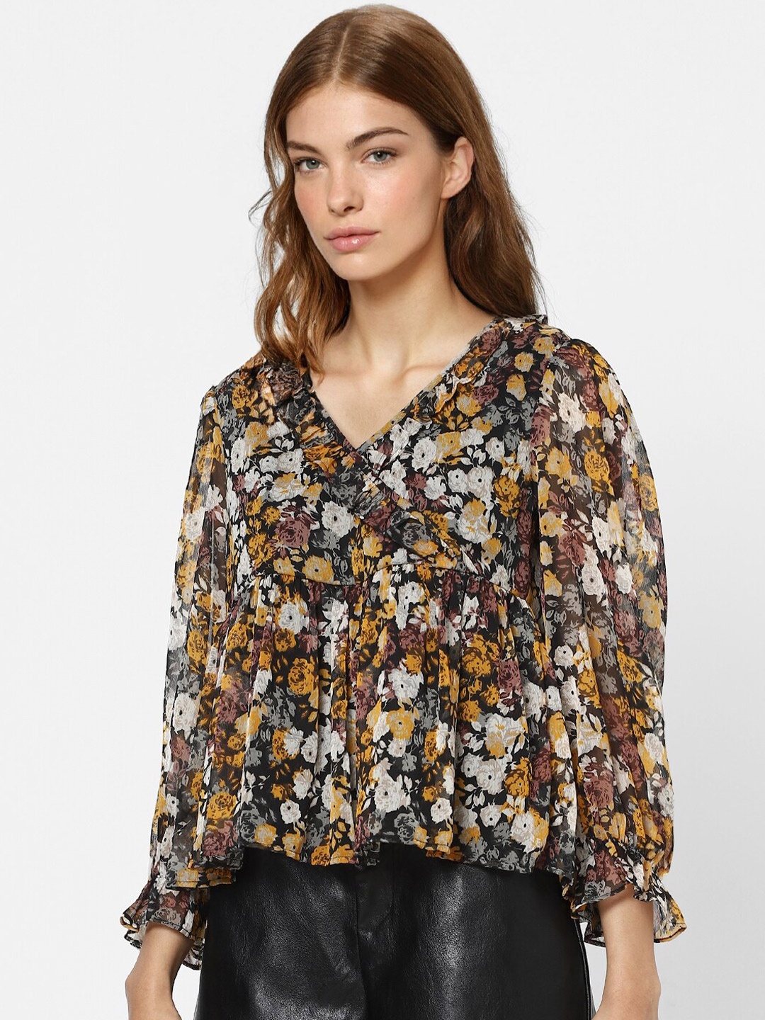 

ONLY Black Floral Regular Top