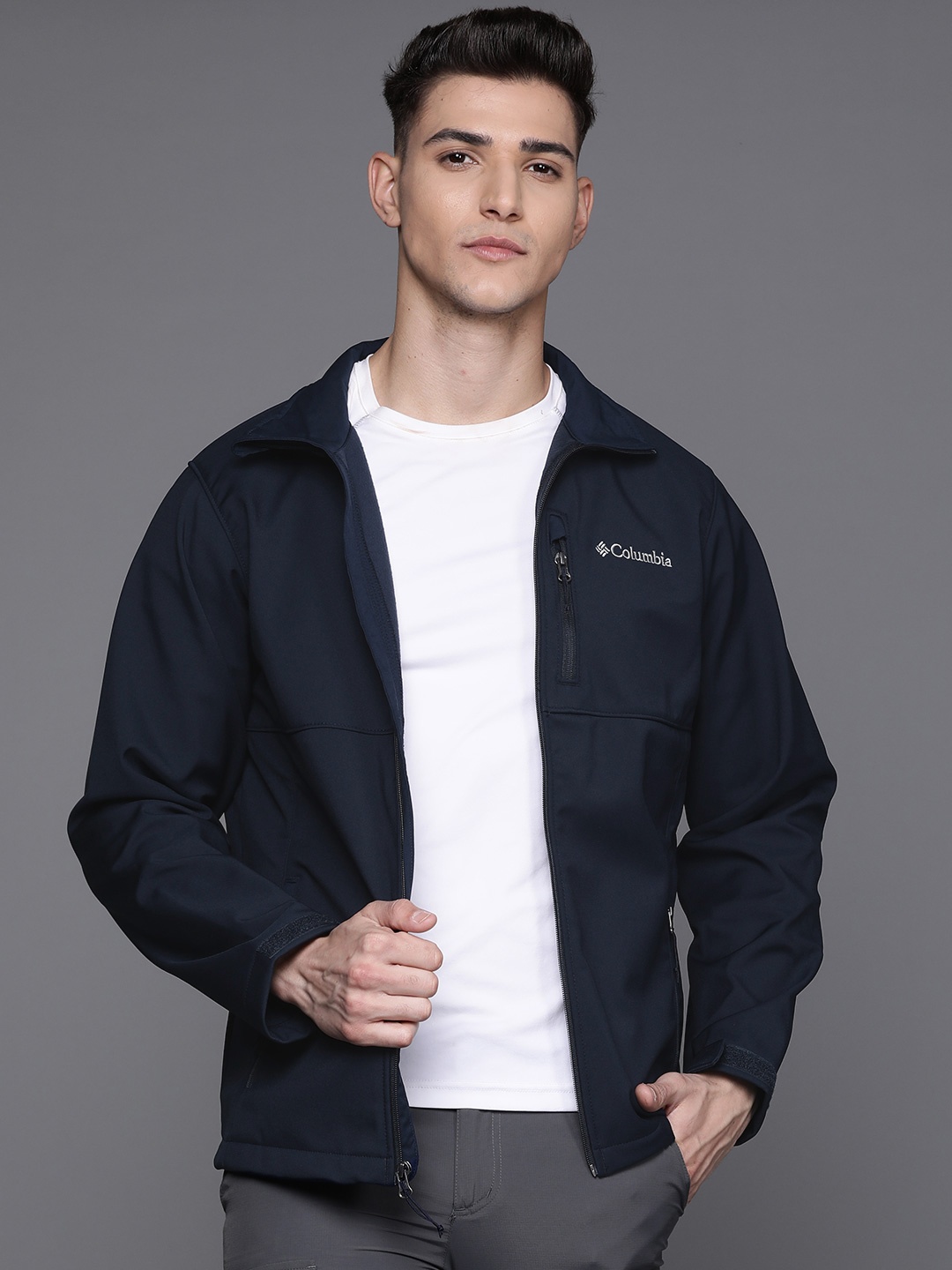 

Columbia Men Blue Windcheater and Water Resistant Outdoor Tailored Jacket