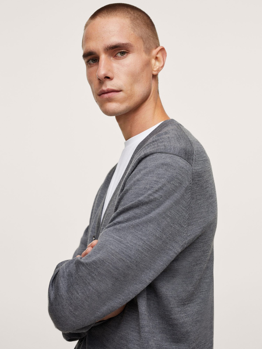 

MANGO MAN Charcoal Grey Woollen Solid Cardigan