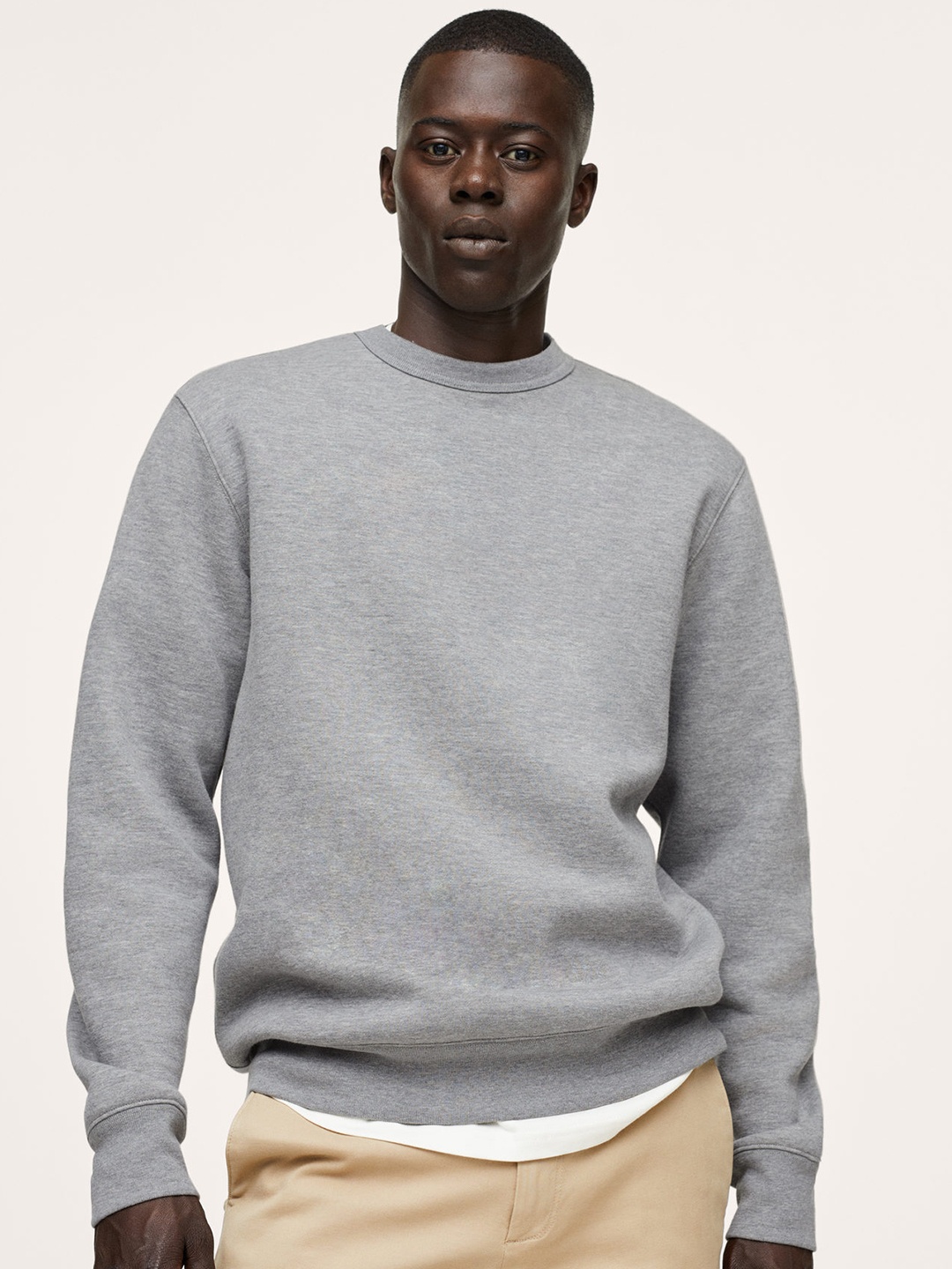 

MANGO MAN Grey Melange Solid Sweatshirt