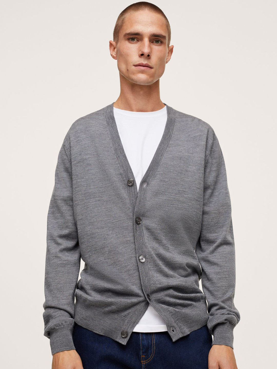 

MANGO MAN Charcoal Grey Solid Cardigan