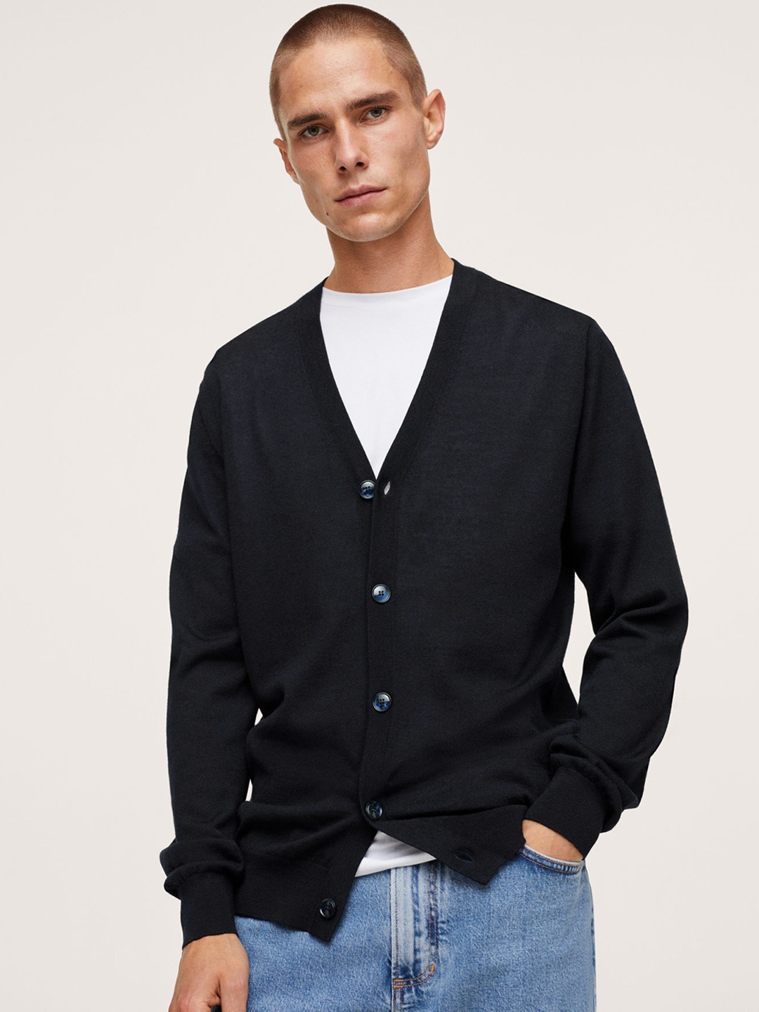 

MANGO MAN Navy Blue Solid Cardigan