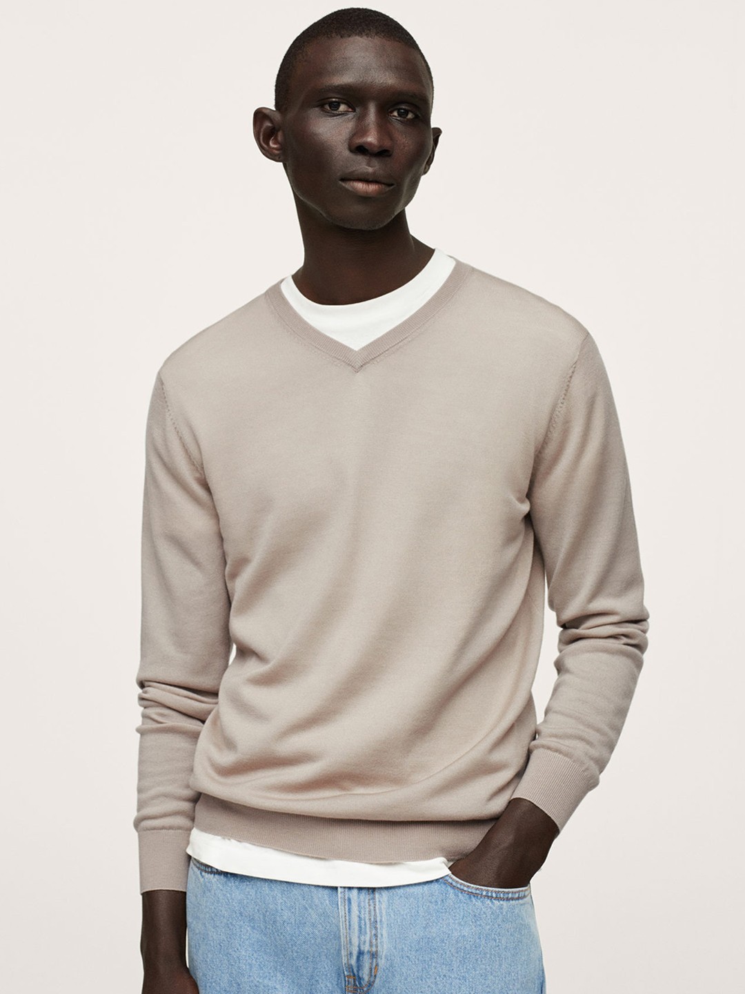 

MANGO MAN Beige Solid Pullover