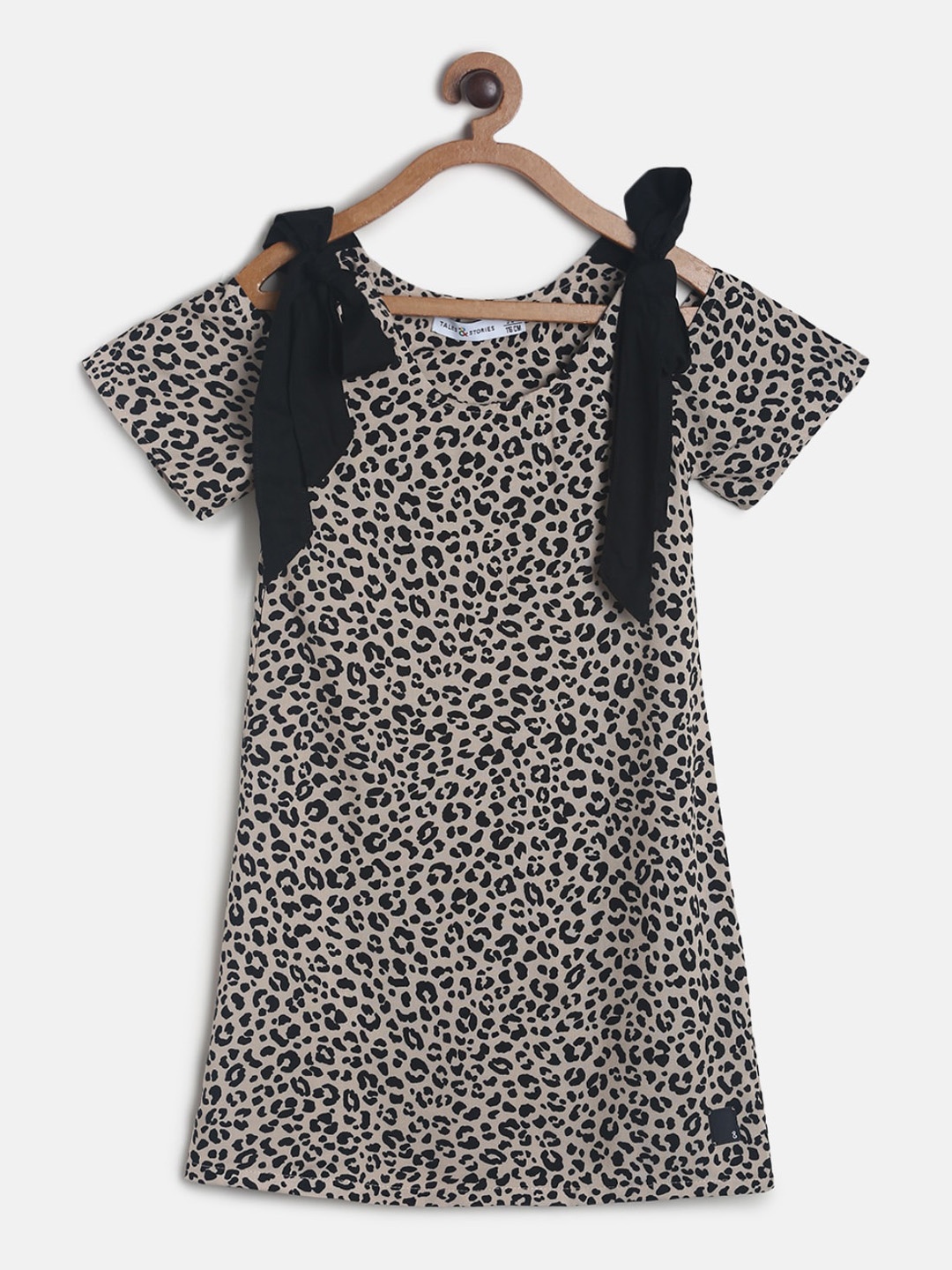 

TALES & STORIES Beige & Black T-shirt Dress