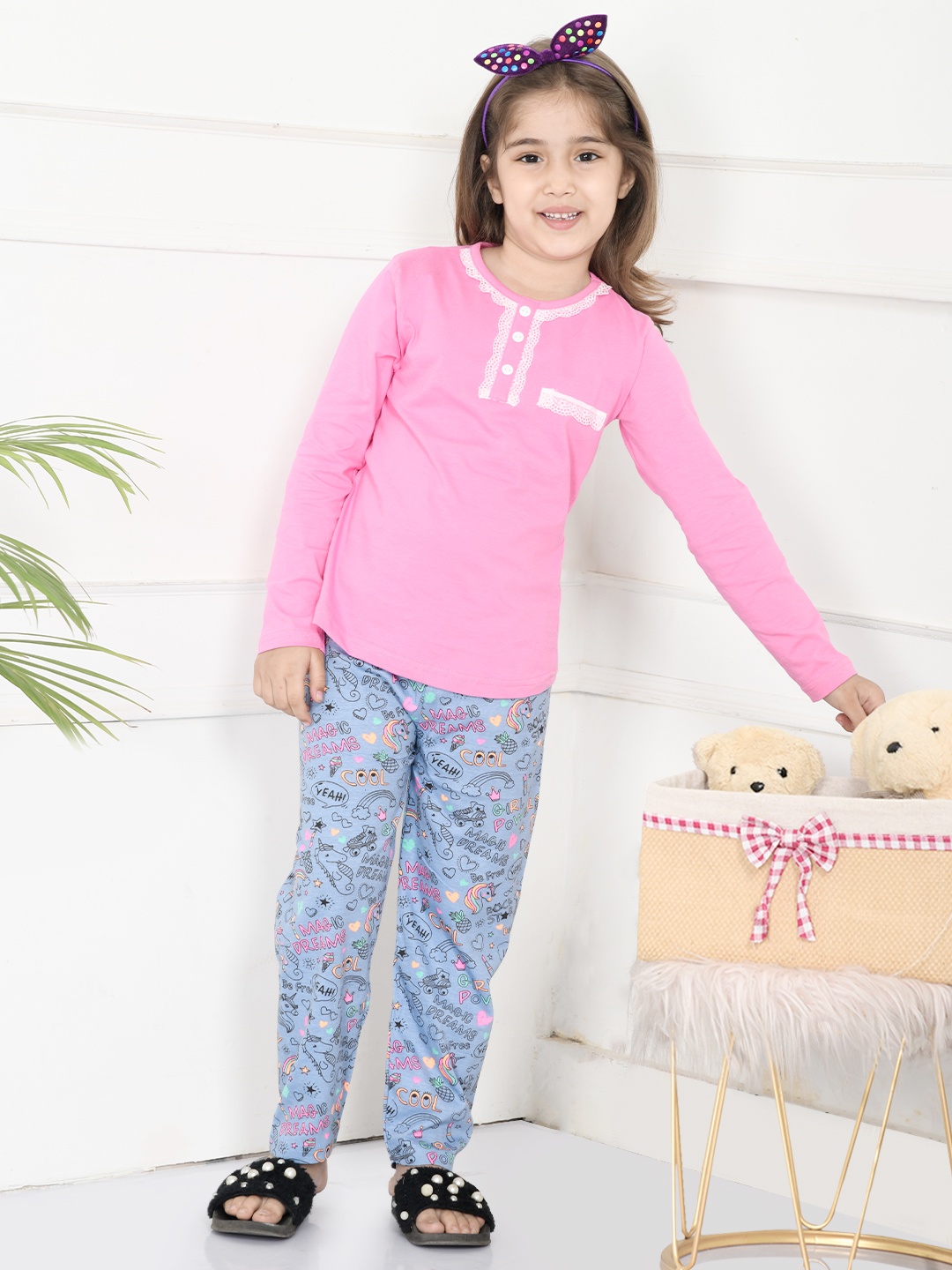 

LilPicks Girls Pink & Grey Pure Cotton Night suit