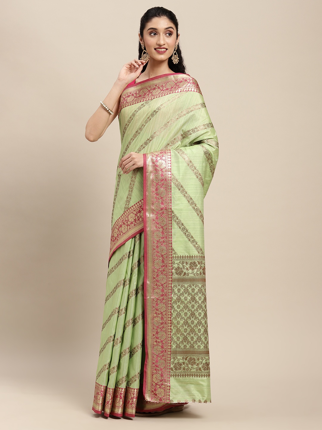 

SANGAM PRINTS Green Woven Design Pure Silk Saree