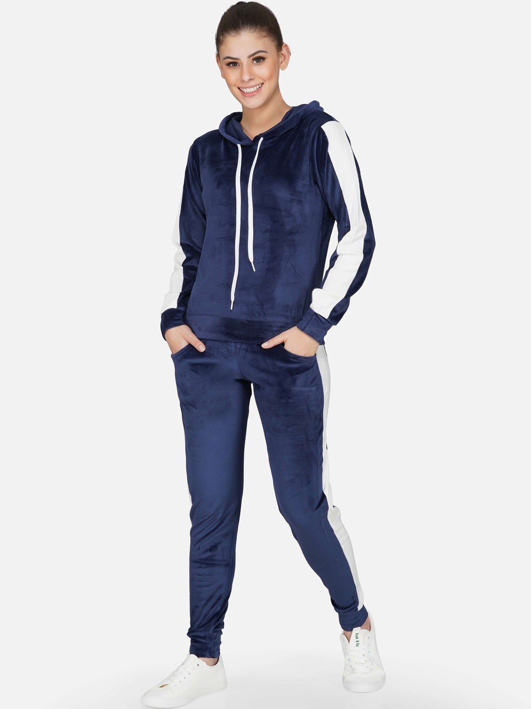 

NEU LOOK FASHION Women Navy Blue & White Colourblocked Slim Fit Tracksuits