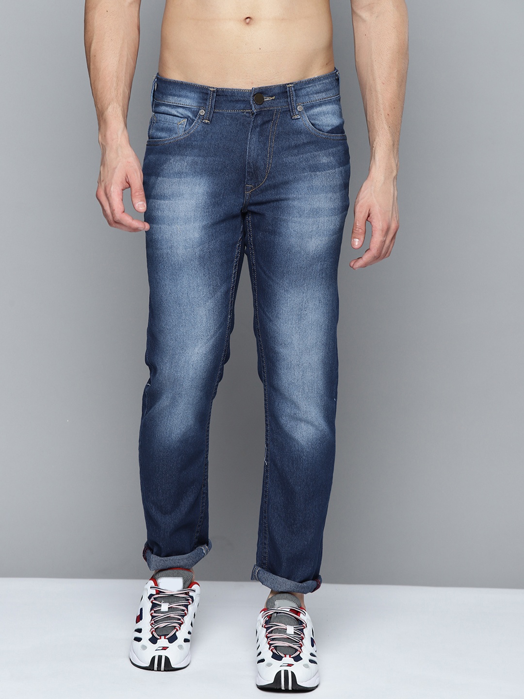 

HERE&NOW Men Navy Blue Slim Fit Light Fade Stretchable Jeans