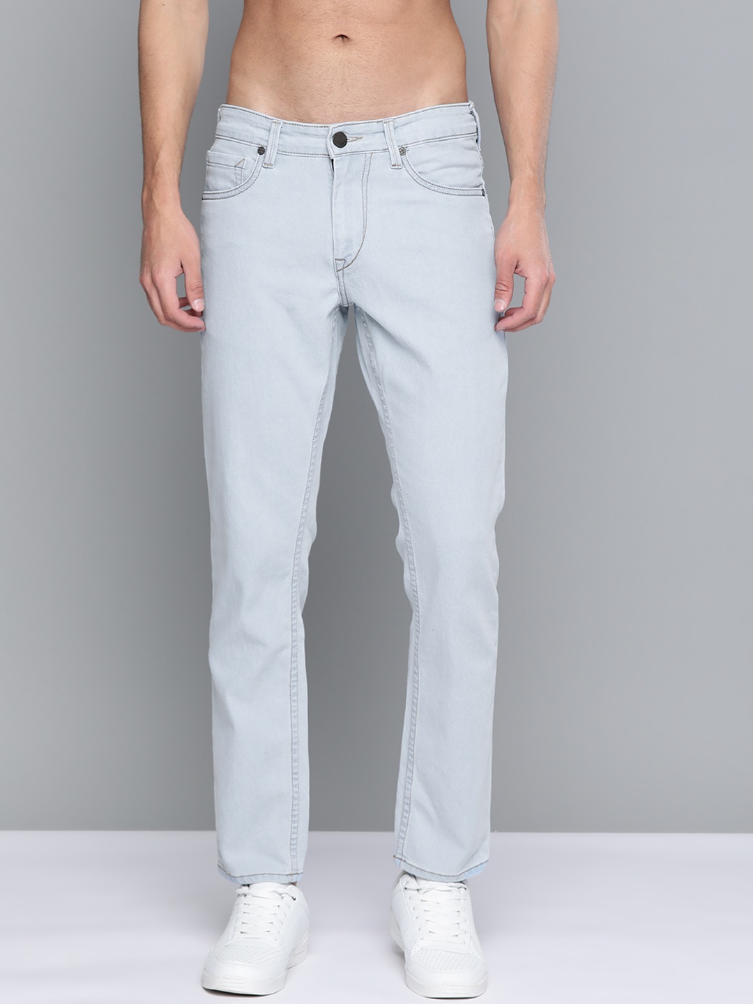 

HERE&NOW Men Blue Light Fade Stretchable Jeans