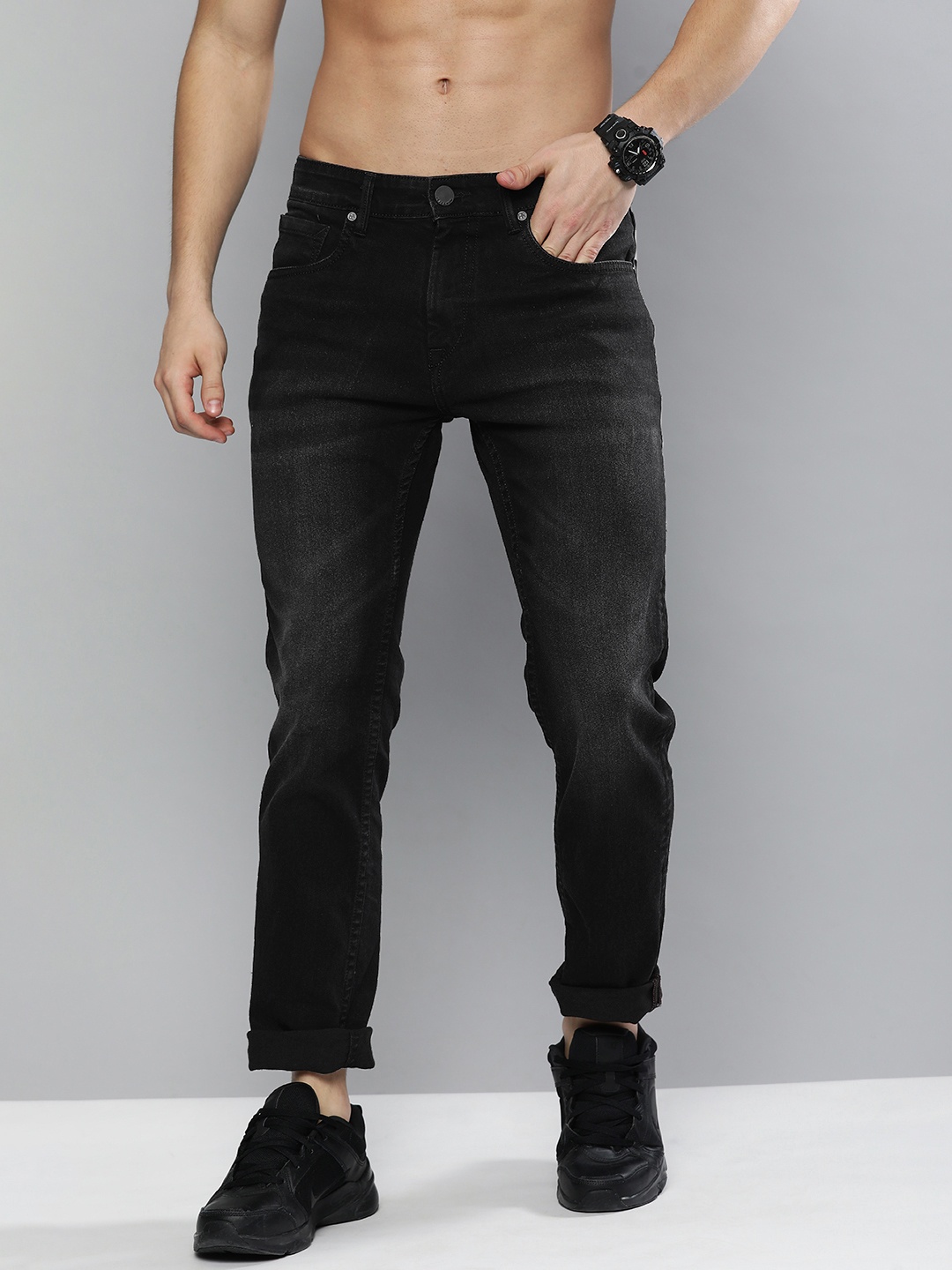 

HERE&NOW Men Black Slim Fit Light Fade Stretchable Jeans