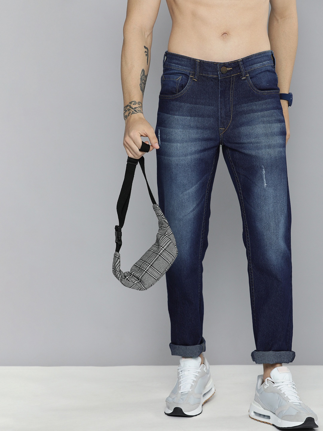 

HERE&NOW Men Blue Slim Fit Mid-Rise Heavy Fade Clean Look Jeans