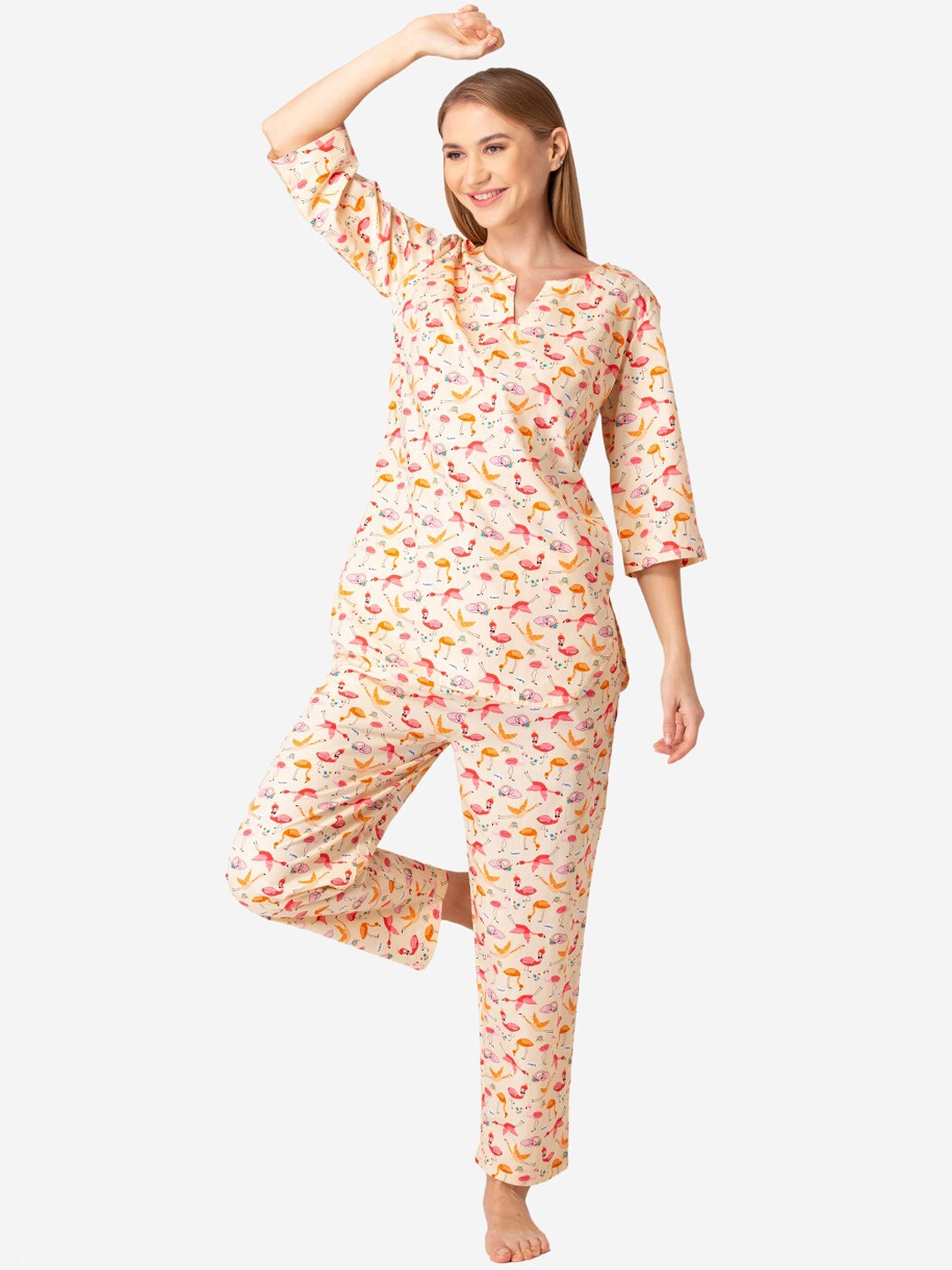 

Fluffalump Women Peach-Coloured & Orange Printed Pure Cotton Night suit