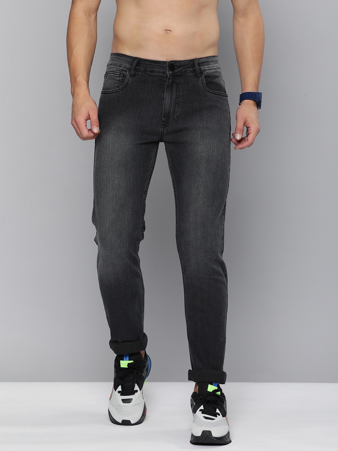 

HERE&NOW Men Charcoal Slim Fit Mid Rise Light Fade Stretchable Jeans