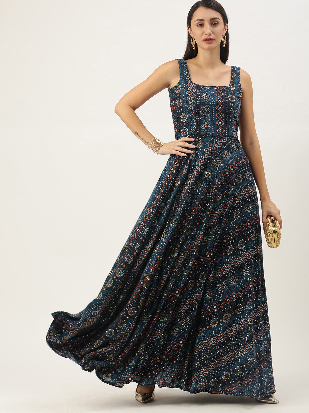 

Ethnovog Women Blue Printed Made to Measure Maxi Dress