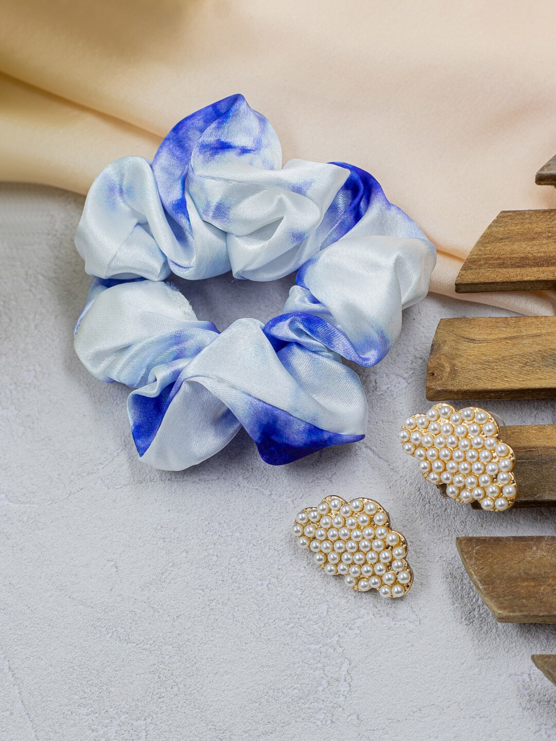 

Bellofox Women Purple & White Set of 2 Hairband