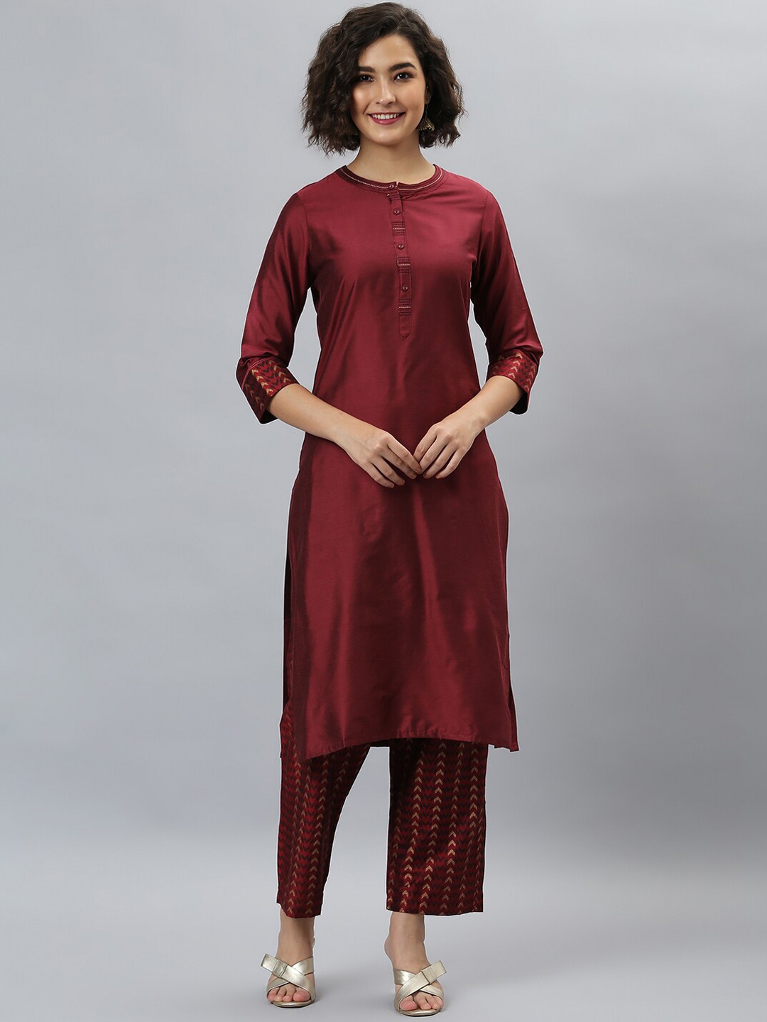 

Janasya Women Maroon Regular Kurta with Trousers